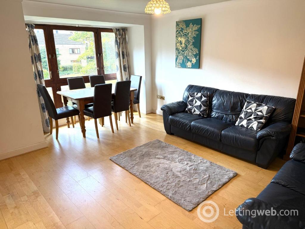 Flat Parsonage Square in Glasgow
