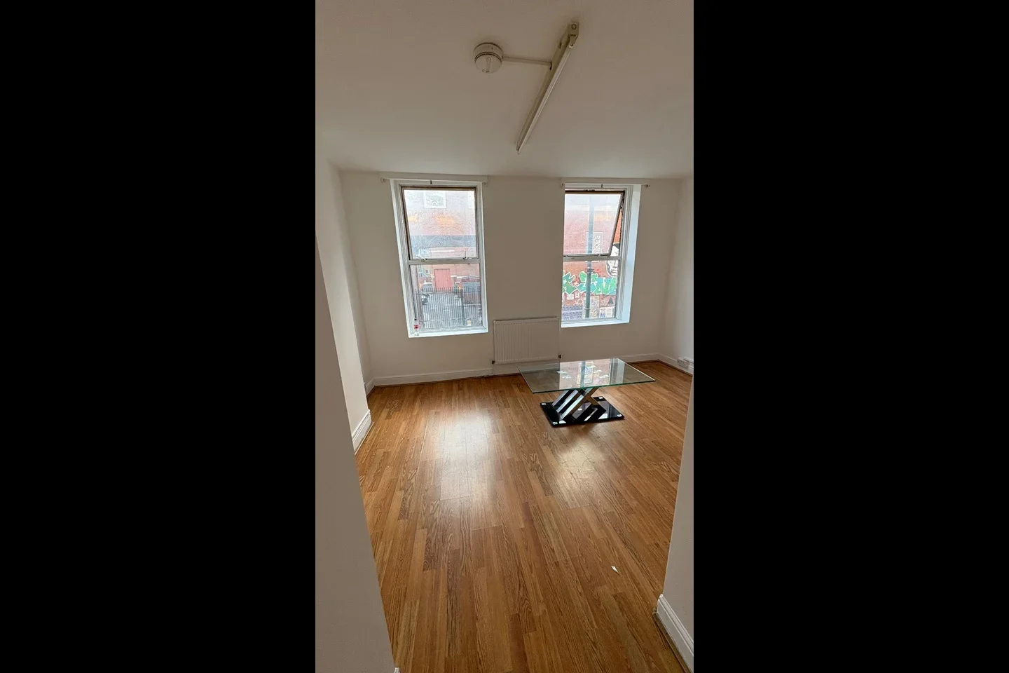Room Osborn Street in Greater London