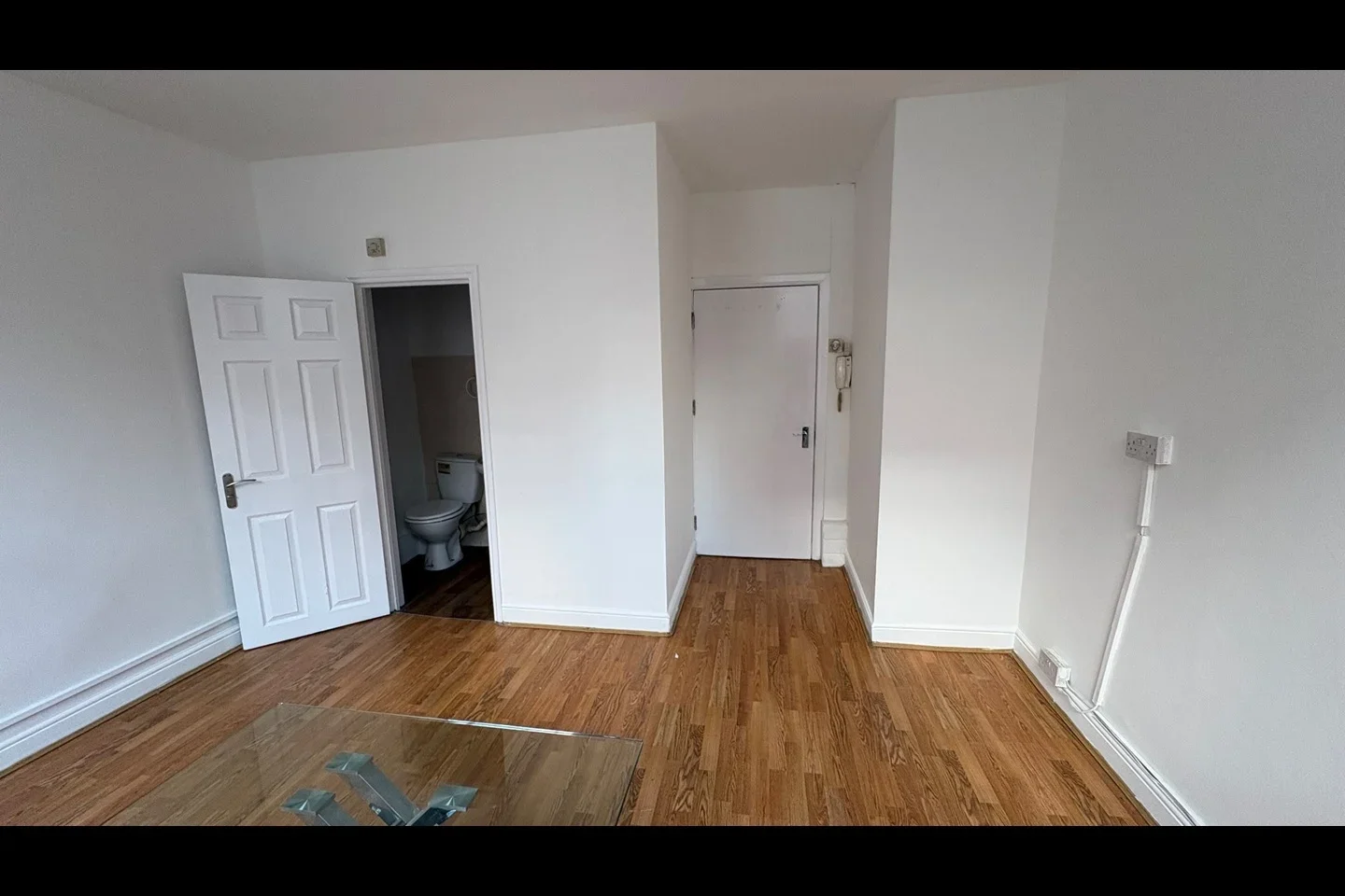 Room Osborn Street in Greater London