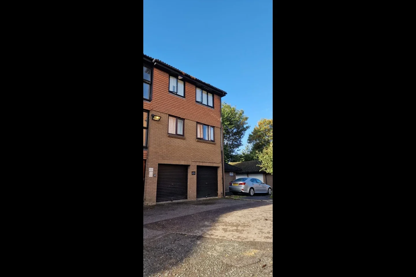 Flat Winchester Close in Greater London