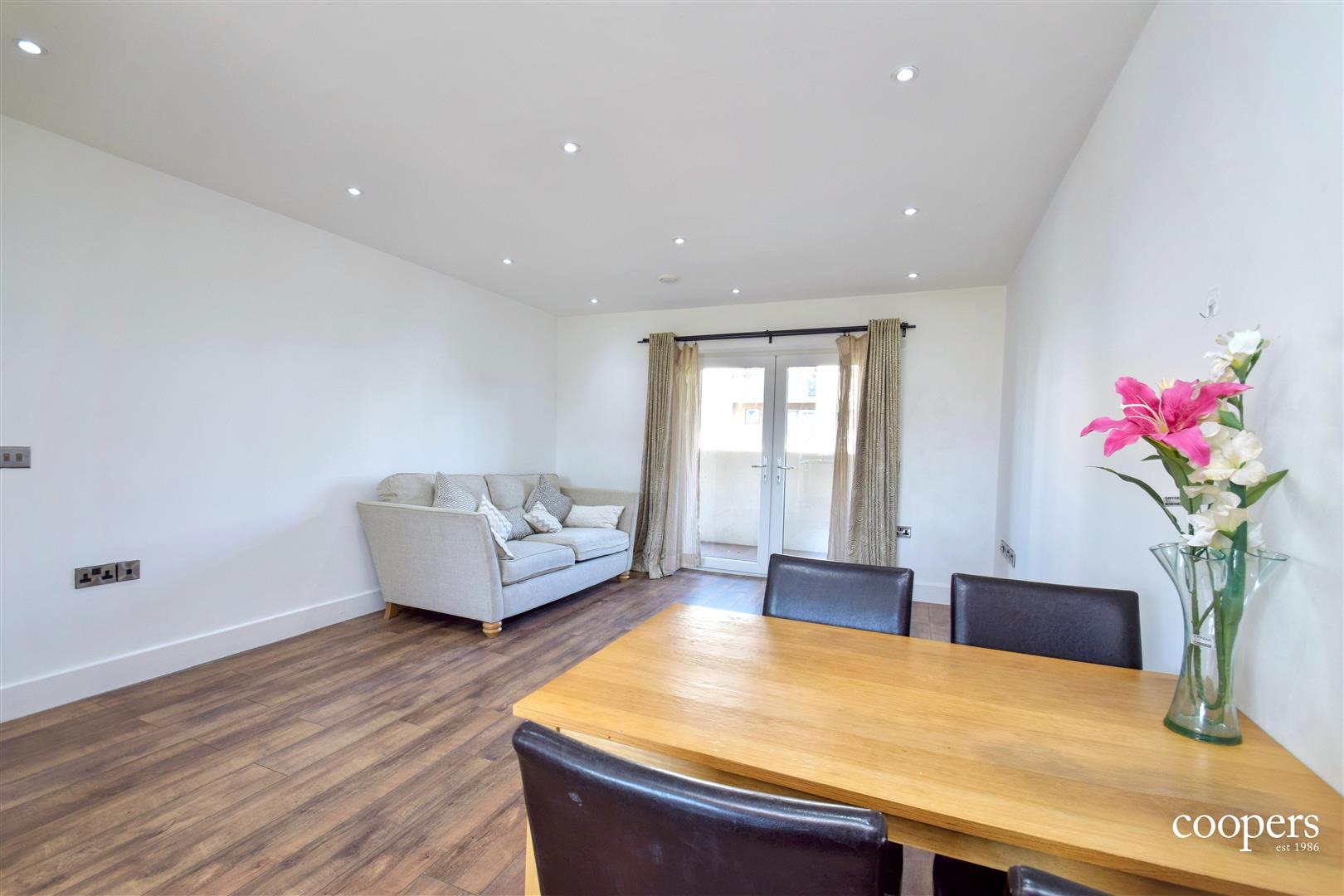 Flat Rayners Lane in Greater London