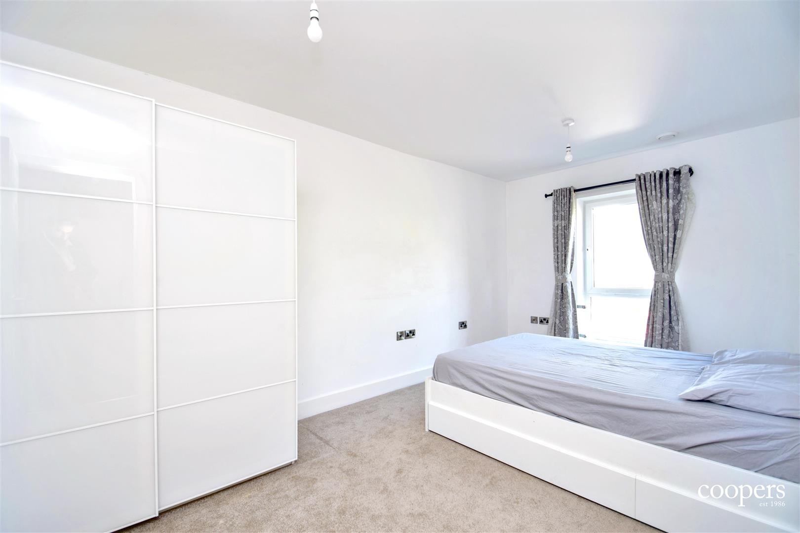 Flat Rayners Lane in Greater London