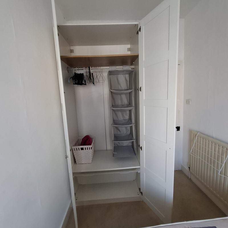 Room Glenfield Road in Greater London
