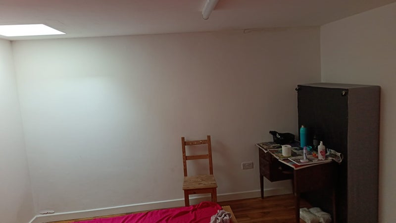 Room Arkindale Road in Greater London