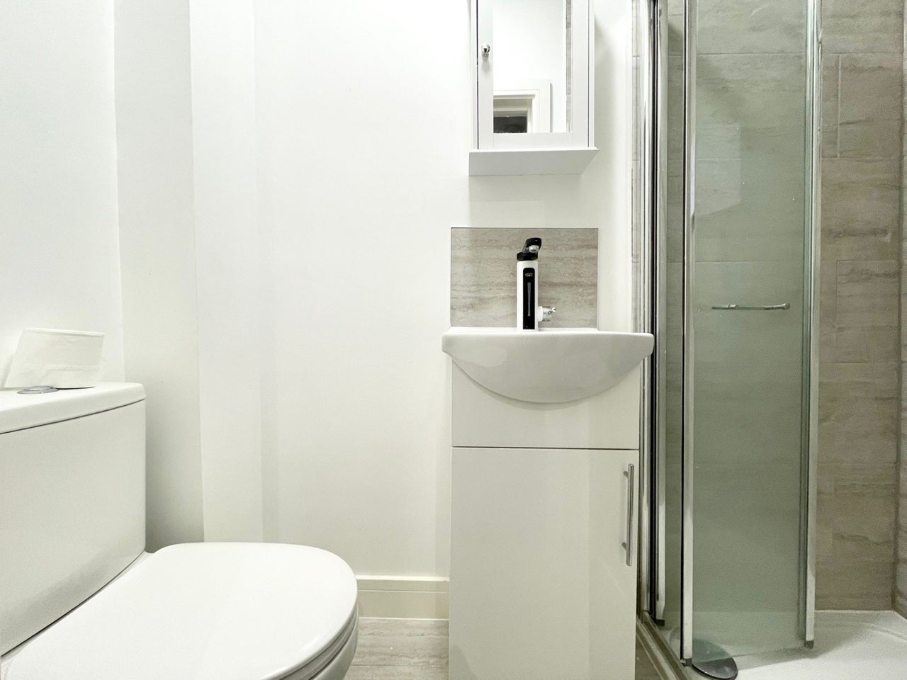 Flat Ladbroke Grove in Greater London
