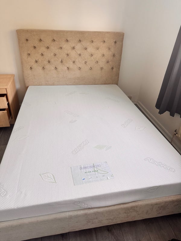 Room Rushetts Road in Crawley