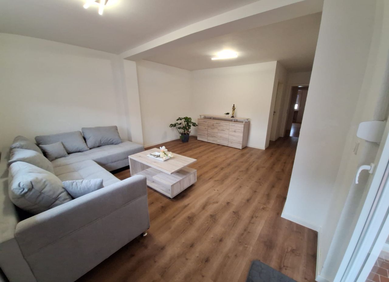 Wohnung Leininger Ring in Bockenheim an der Weinstraße