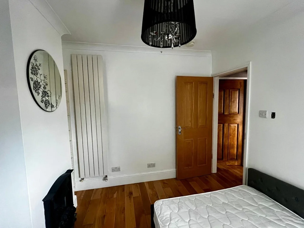 Room Mill Road in Greater London