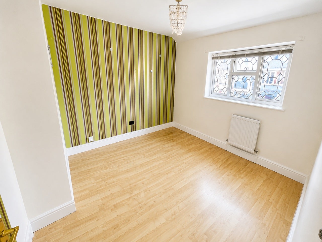 House Alwen Grove in South Ockendon
