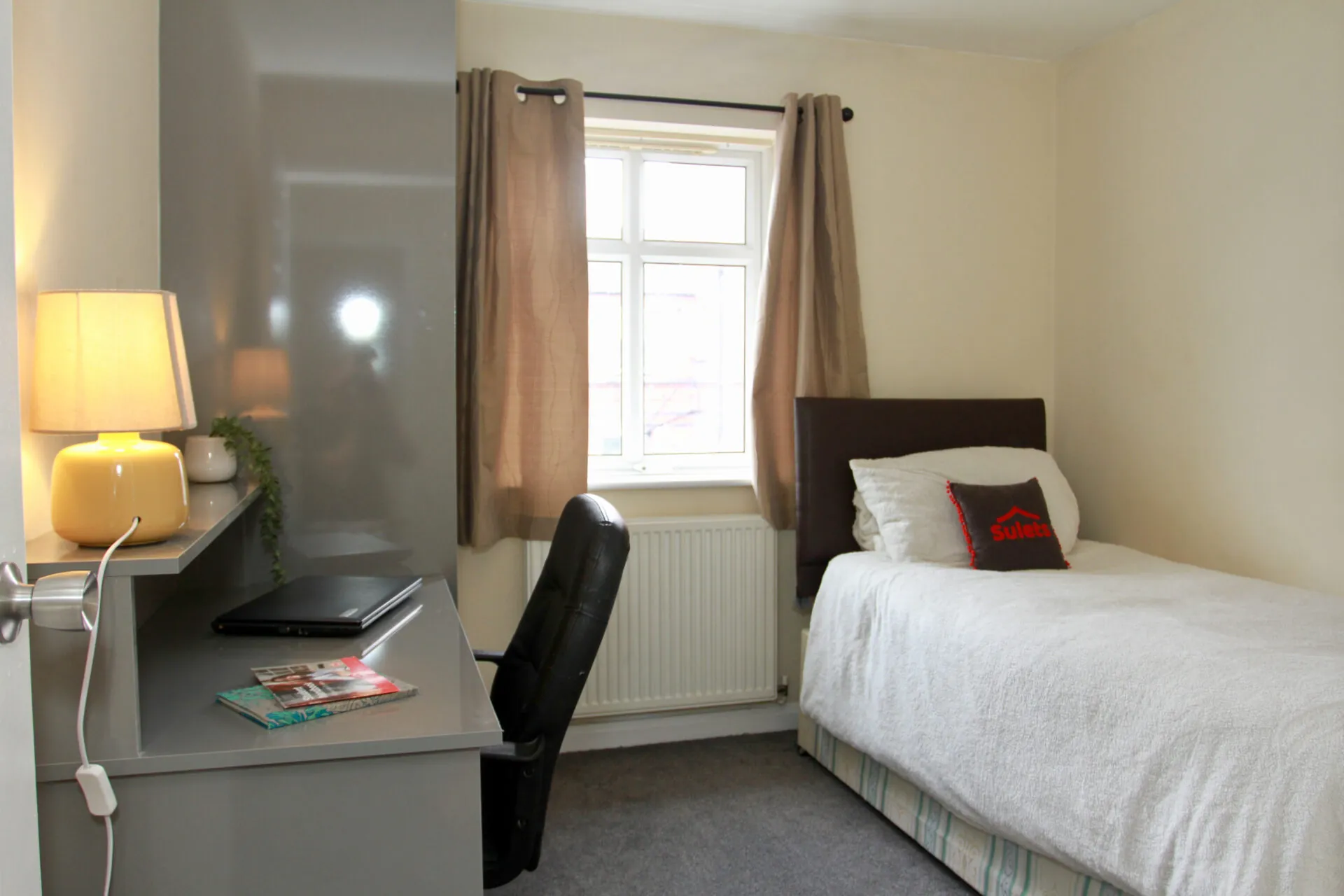 Room Kimberley Road in Leicester