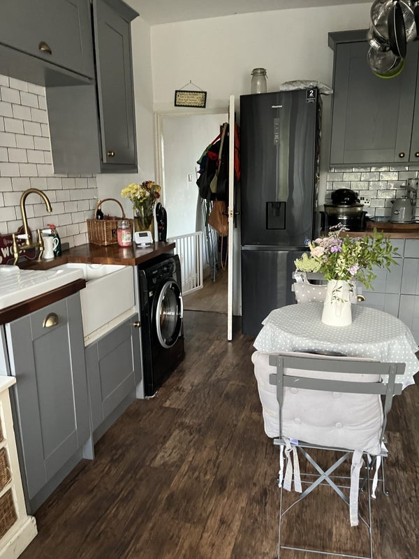 Room Main Street in North West Leicestershire