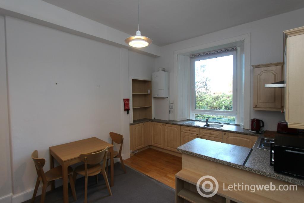Flat Murieston Place in City of Edinburgh
