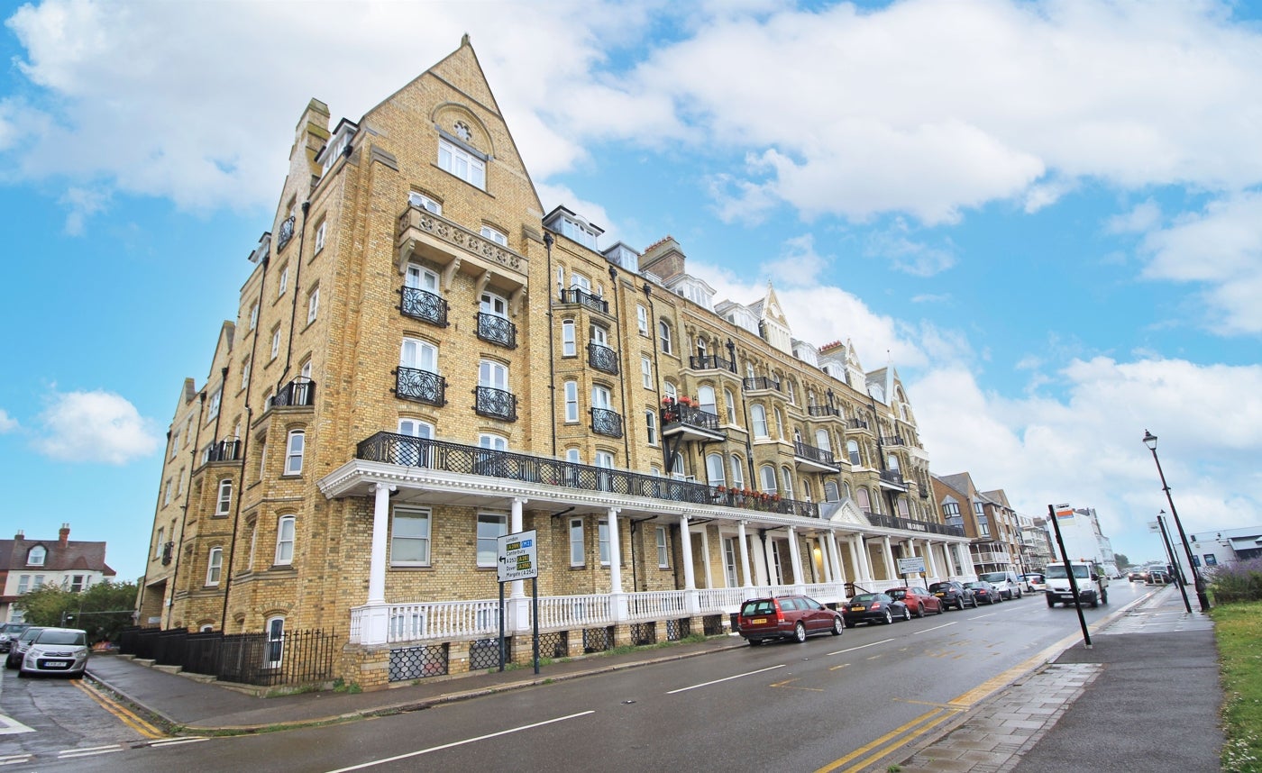Flat Victoria Parade in Thanet