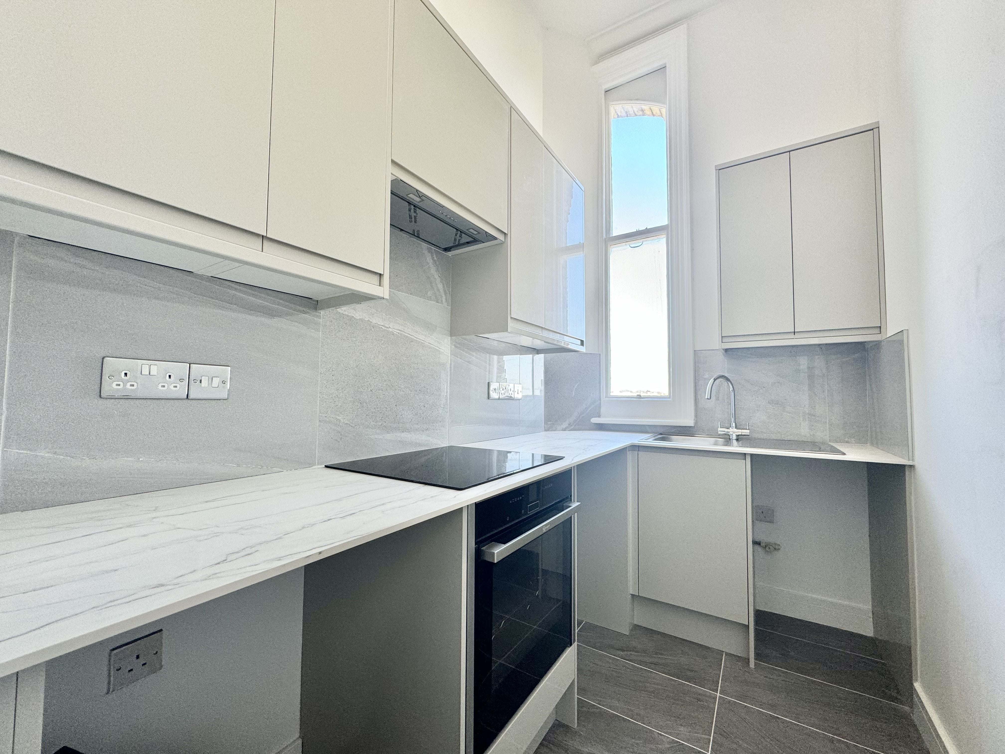 Flat Victoria Parade in Thanet