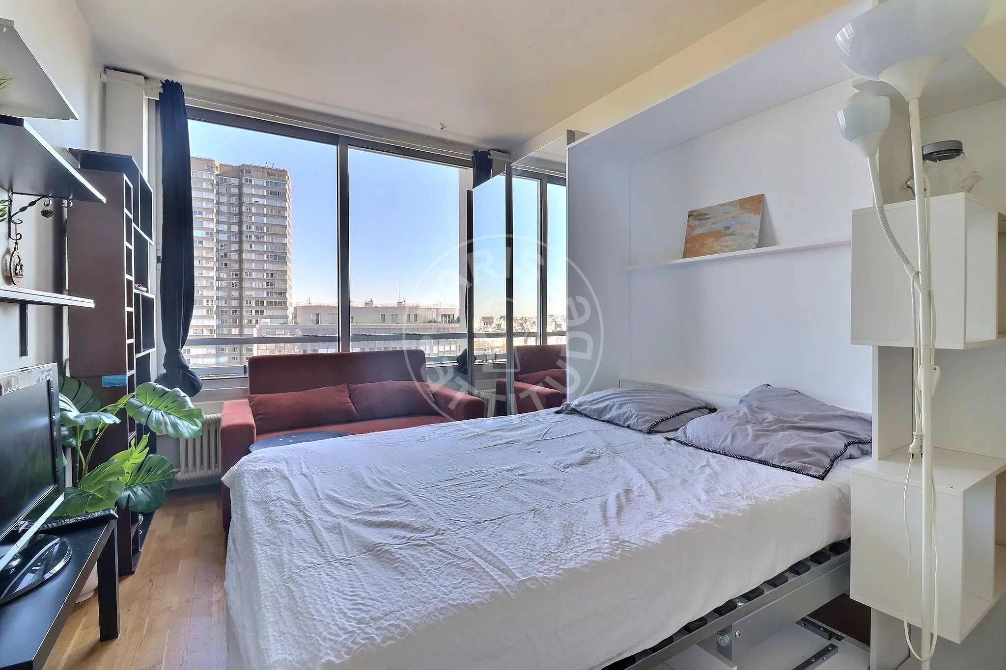 Flat Quai de Grenelle in Paris