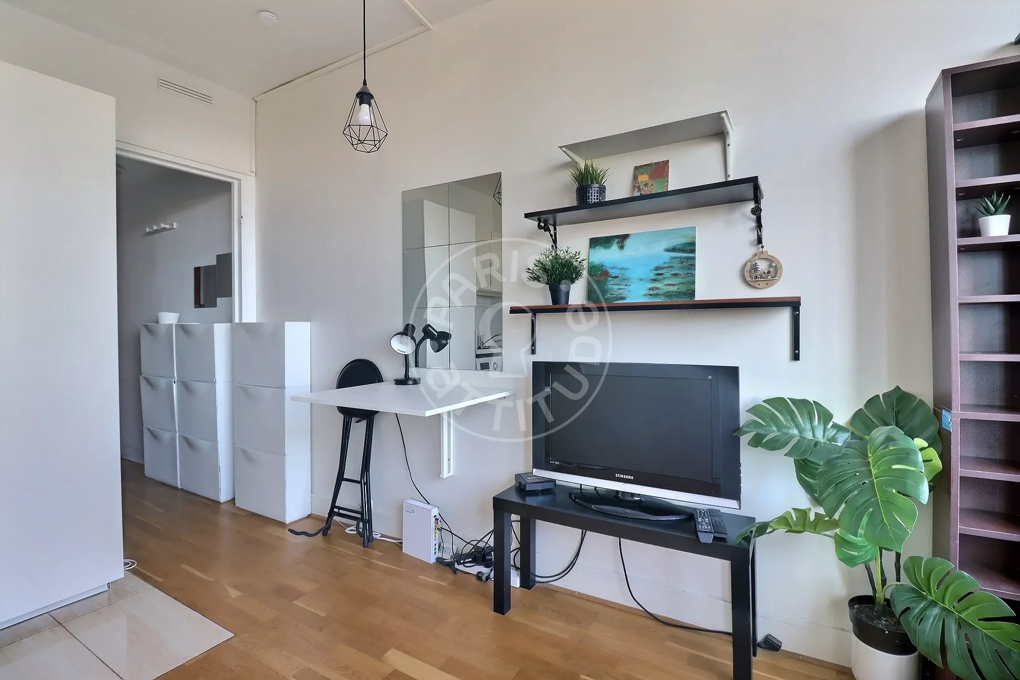 Flat Quai de Grenelle in Paris