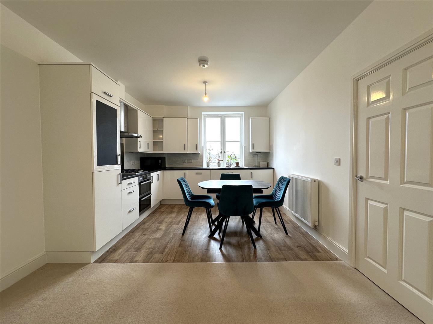 Flat Bridport Road in Dorchester