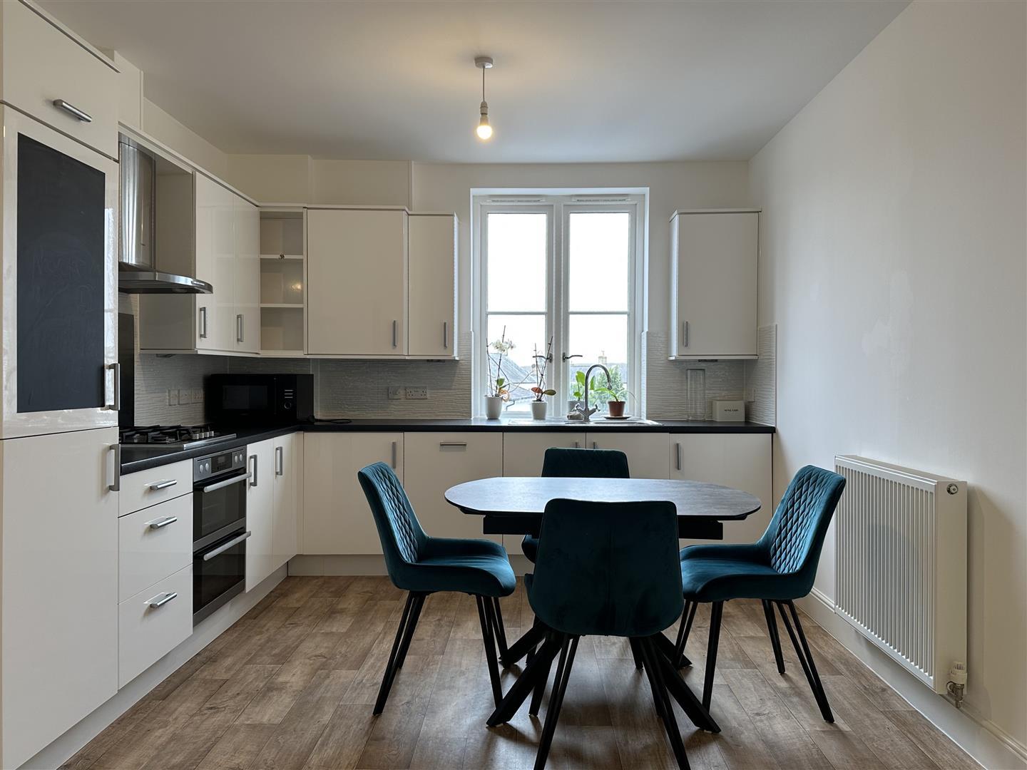 Flat Bridport Road in Dorchester