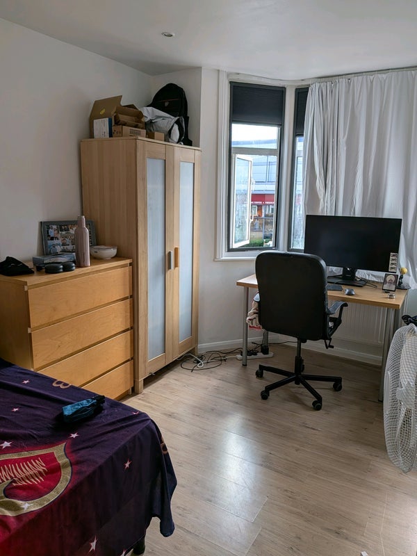 Room Broad Lane in Greater London