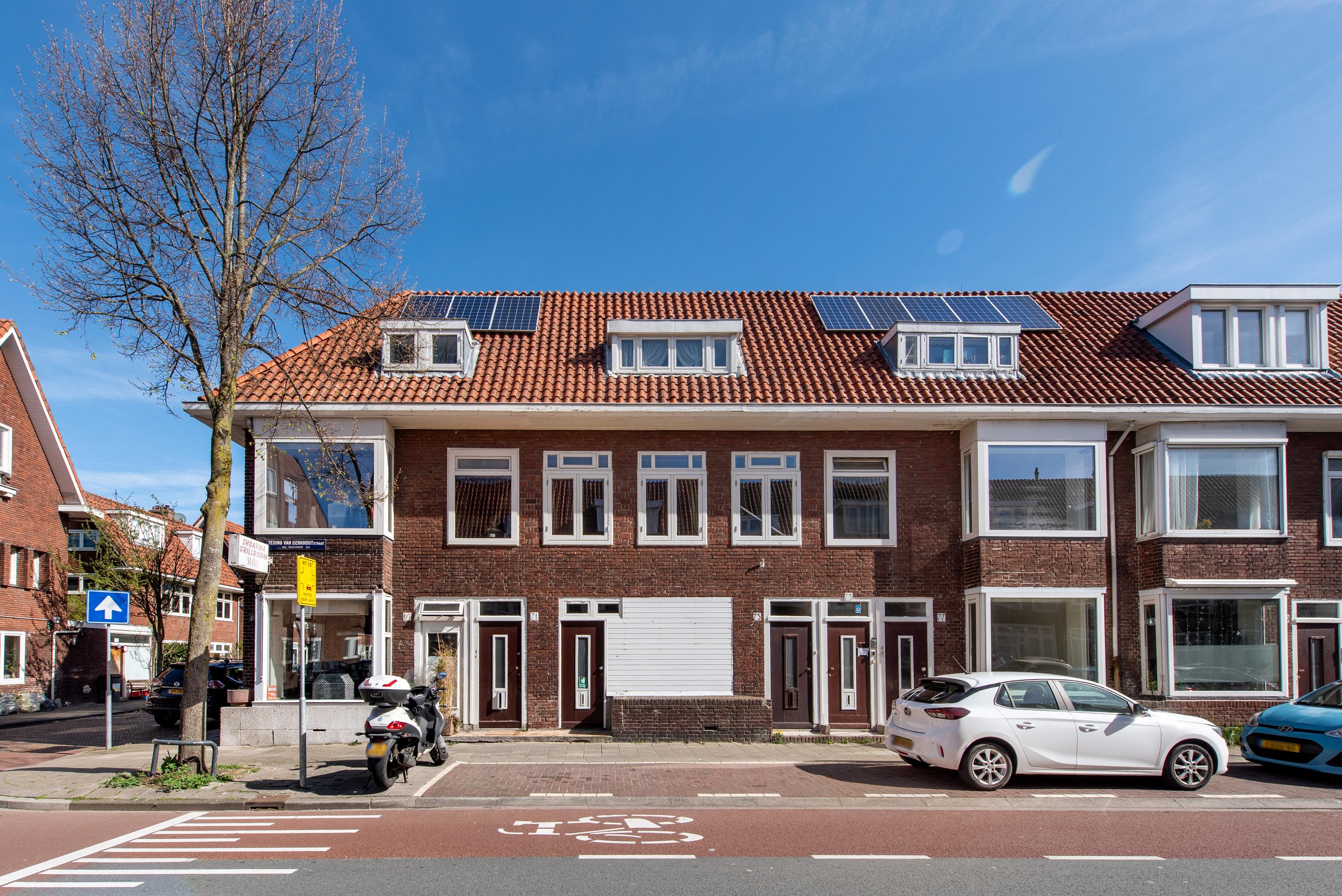 Appartement Teding van Berkhoutstraat 73 in Haarlem