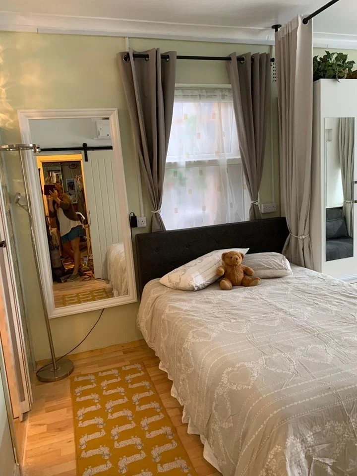 Flat Villacourt Road in Greater London