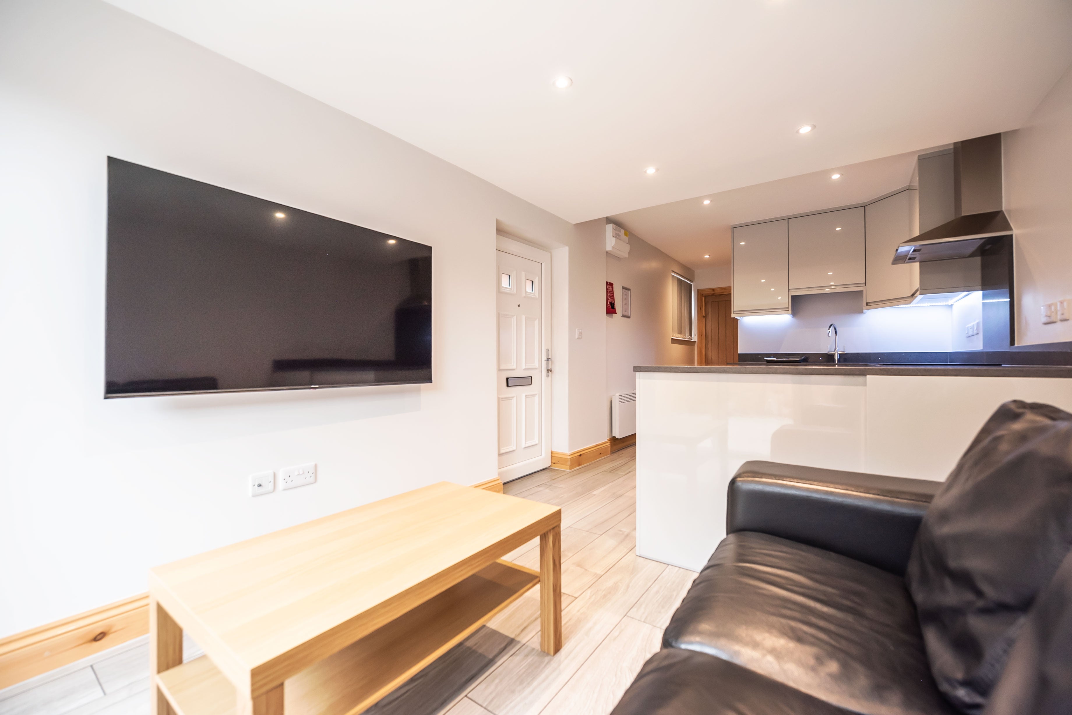 Flat Redlands Road in Reading