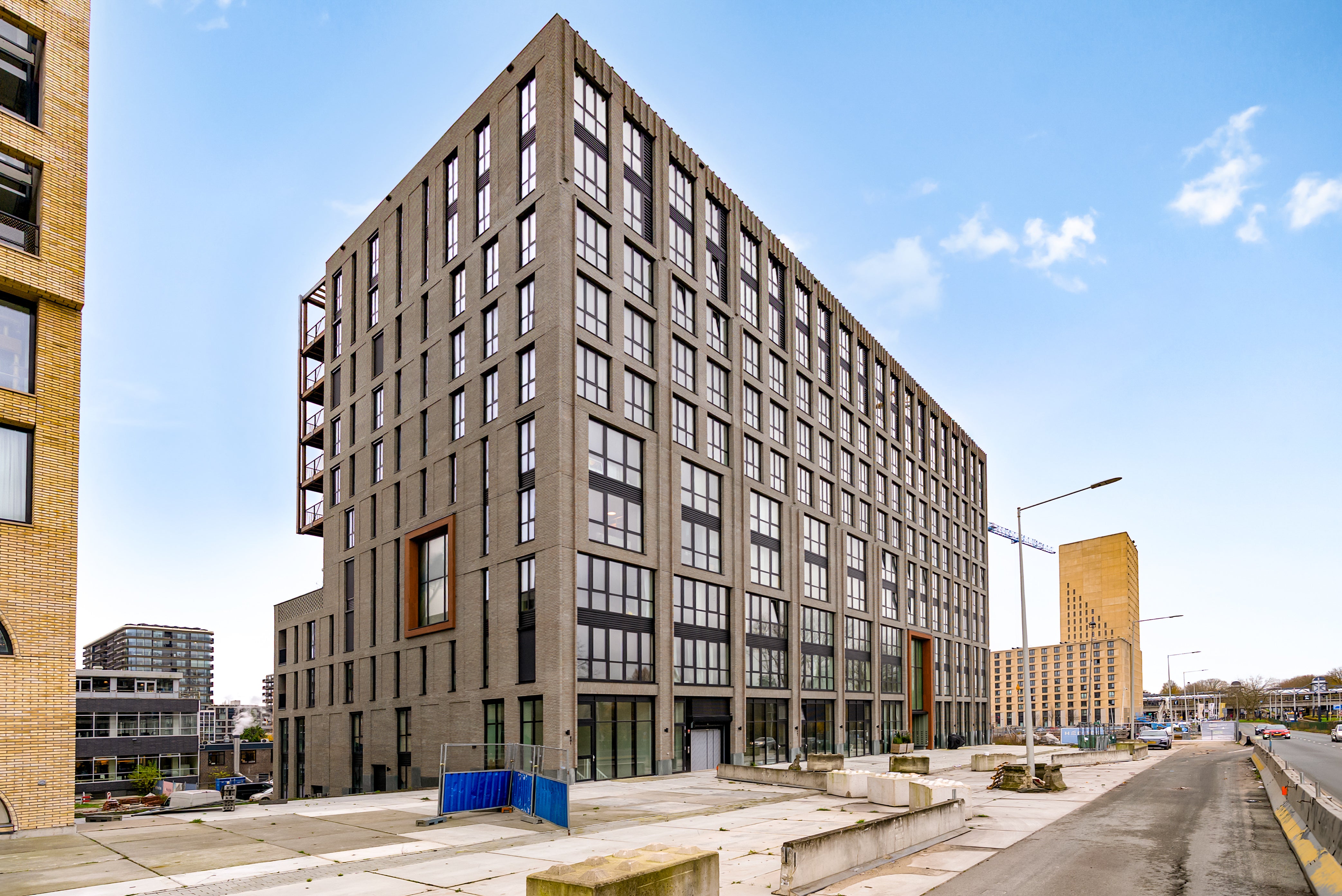 Flat Rijnlandlaan in Amsterdam