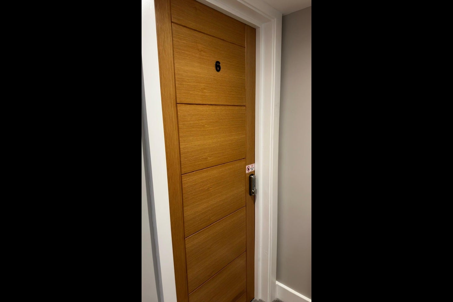 Room Waldo Road in Greater London