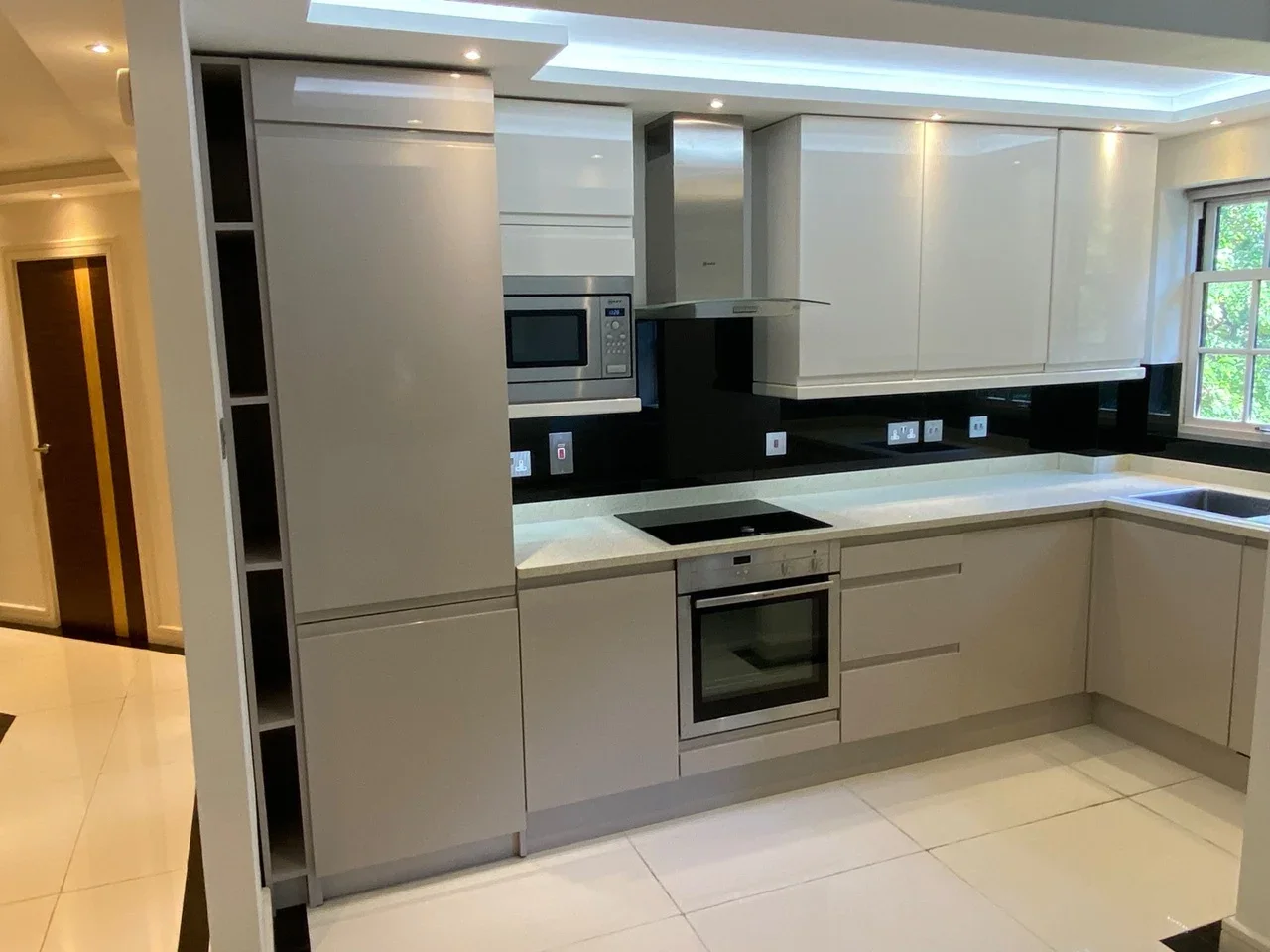 Flat Prince's Road in Elmbridge