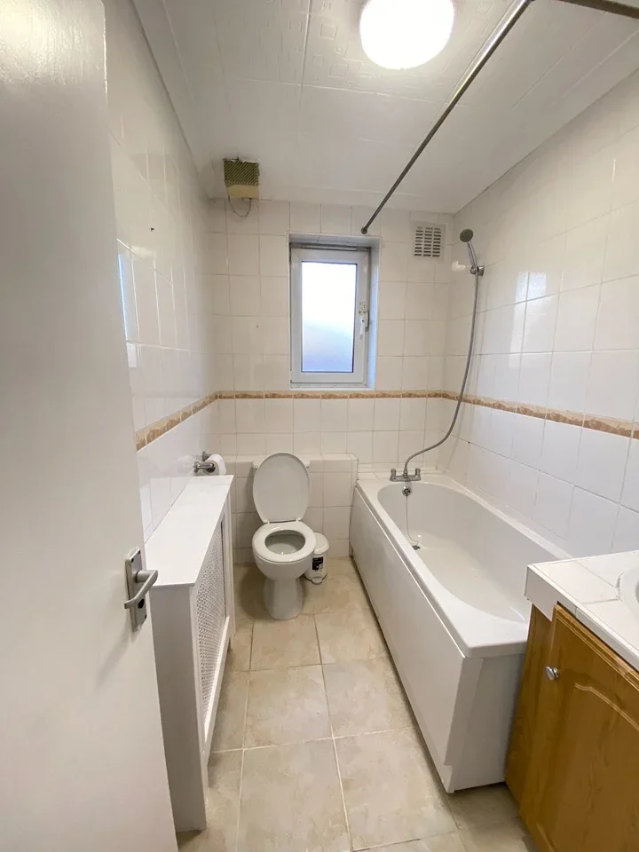 Flat Fendt Close in Greater London