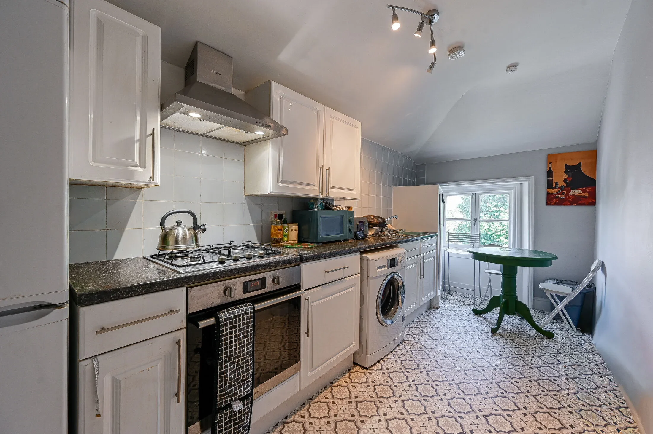 Flat Wickham Road in Greater London