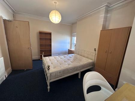 Room Maples Street in Nottingham