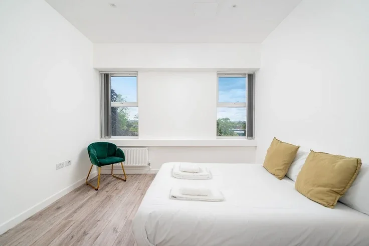 Flat Castle Court in Aylesbury