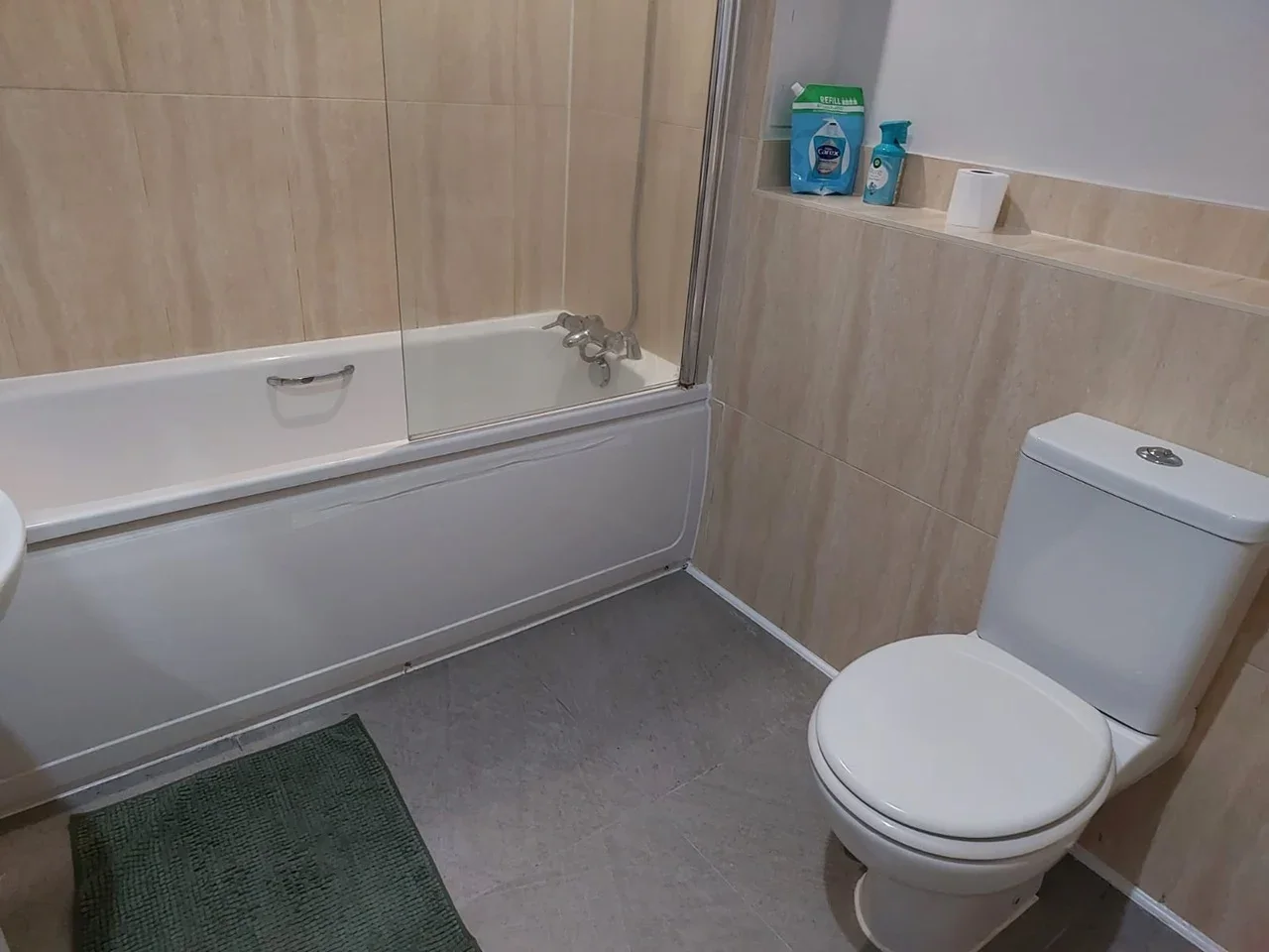Room Duke Court in Greater London