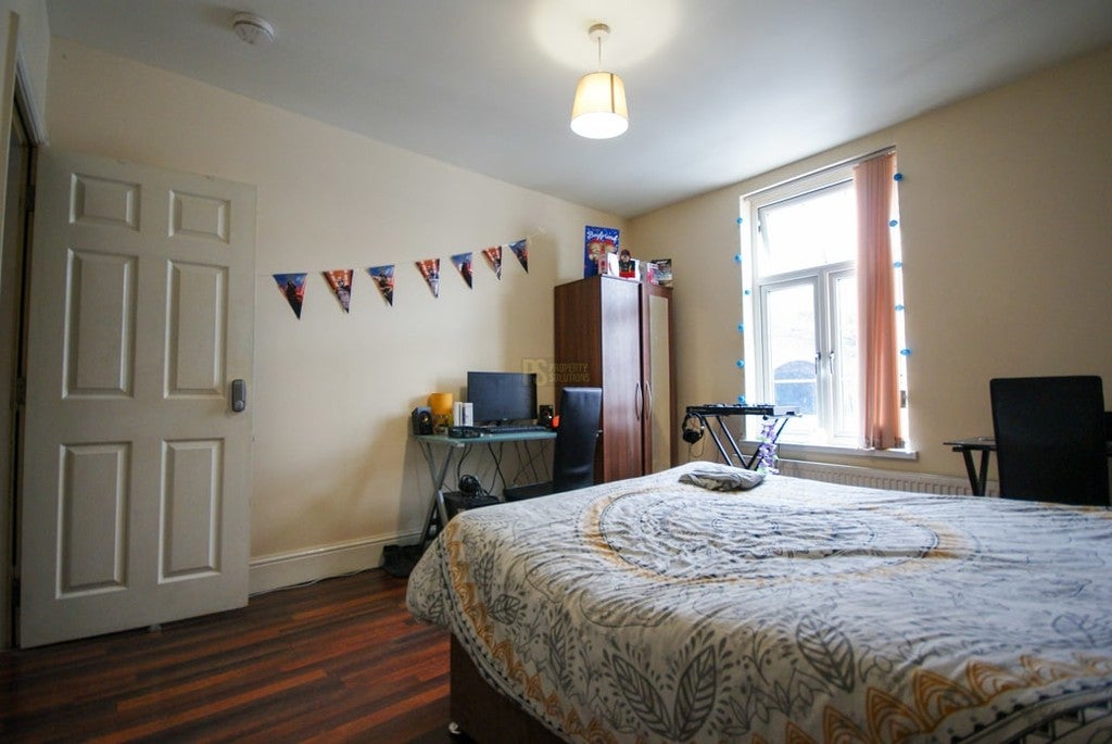 Flat Meriden Street in Birmingham