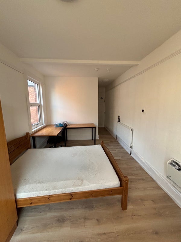 Room Regent Street in Rugby