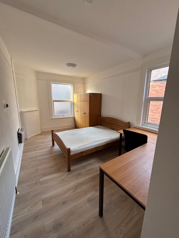 Room Regent Street in Rugby
