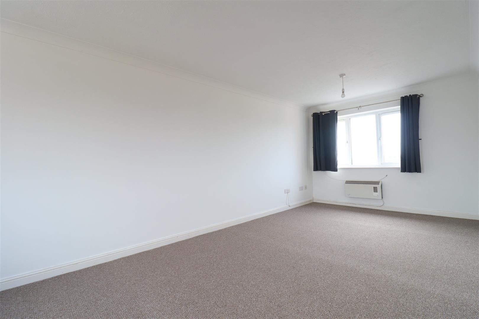 Flat Ramshaw Drive in Chelmsford