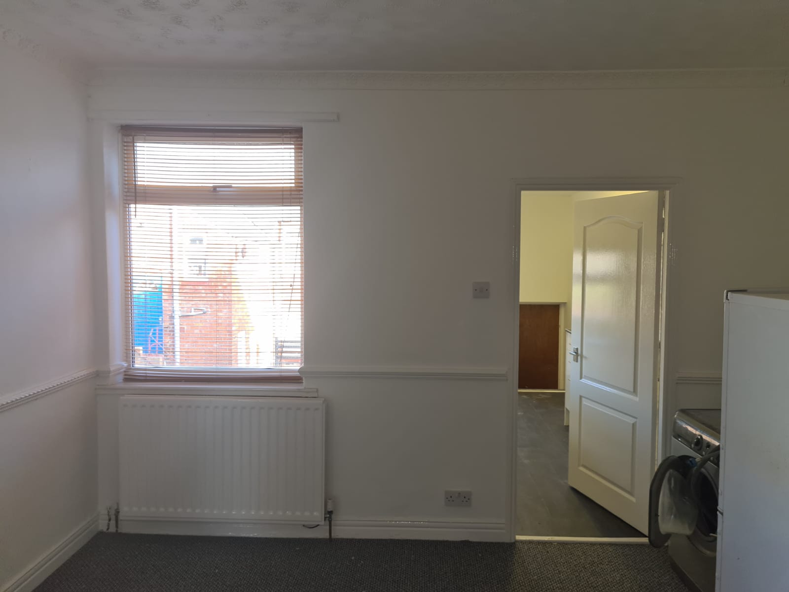 Flat Allendale Road in Newcastle upon Tyne