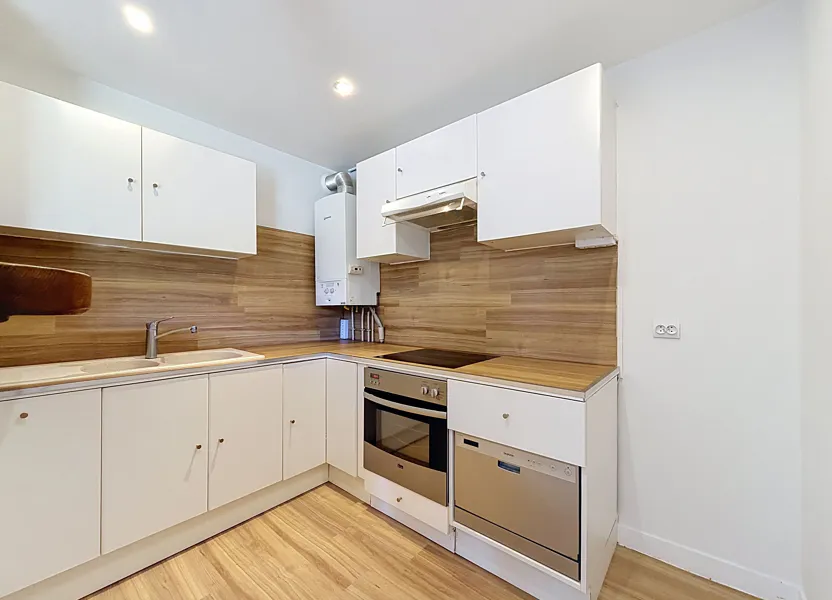 Flat Place Saint-Louis in Garches