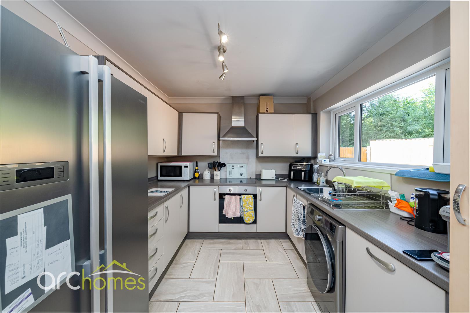 House Oak Tree Close in Wigan