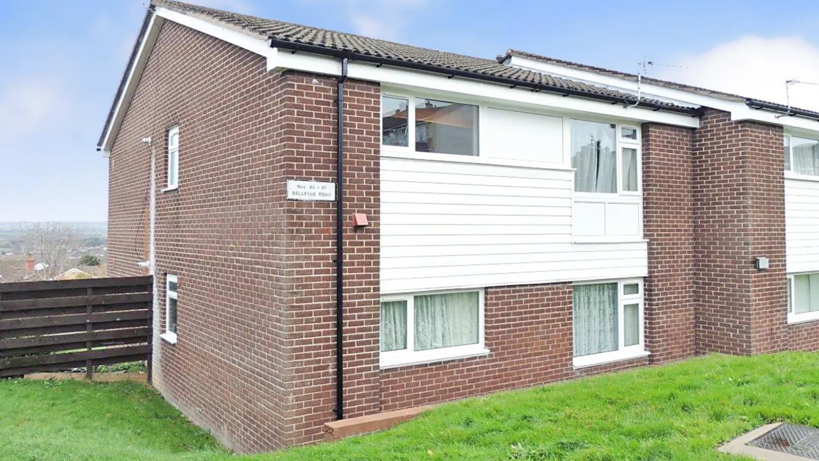 Flat Bellevue Road in Bristol