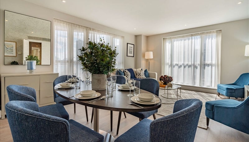 Flat Westferry Circus in Greater London
