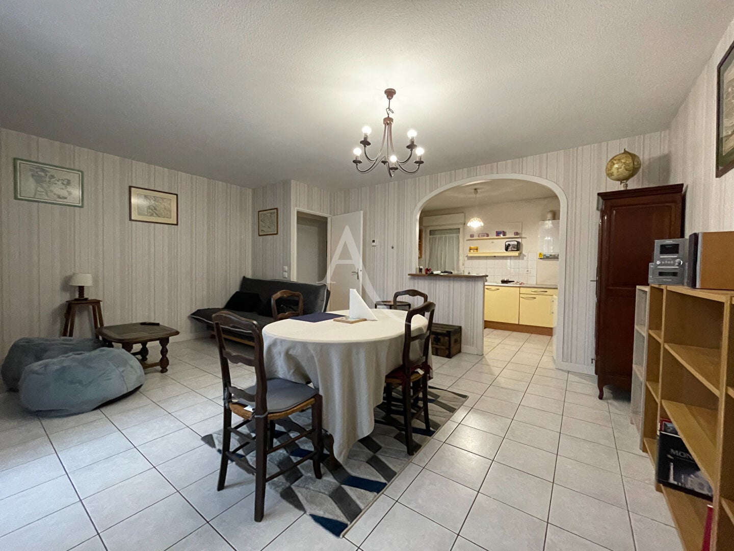 Flat Cours Georges Bouvard in Saintes