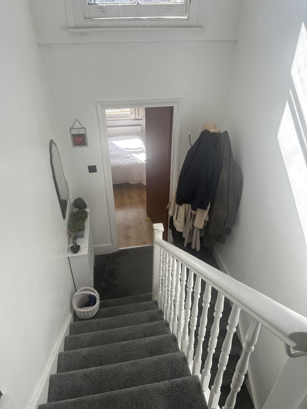 Room Netherwood Road in Greater London