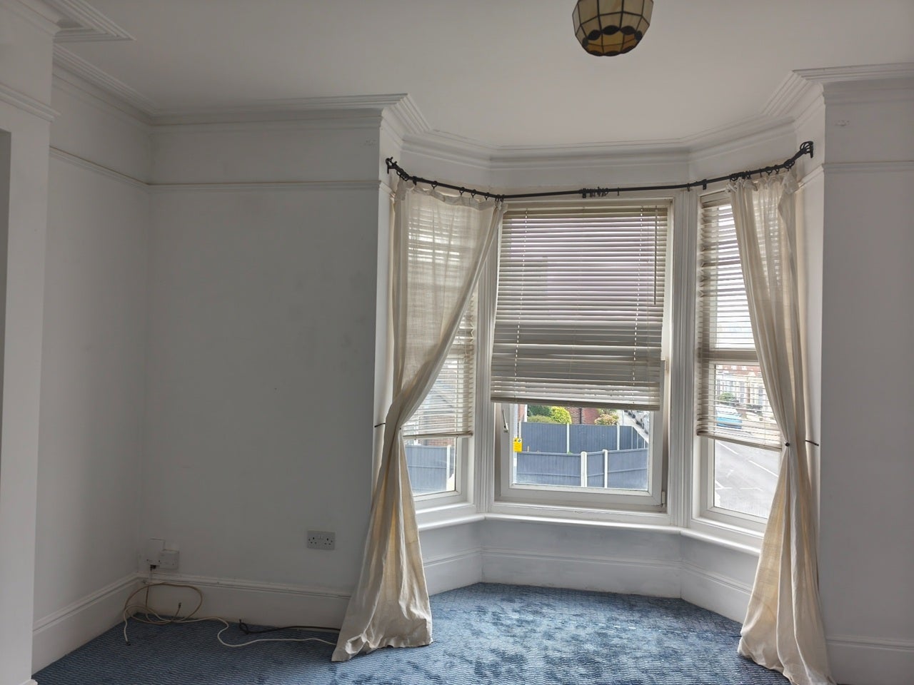 Room Devonshire Avenue in Portsmouth