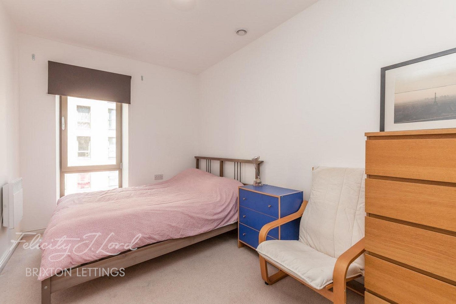 Flat Stockwell Green in Greater London