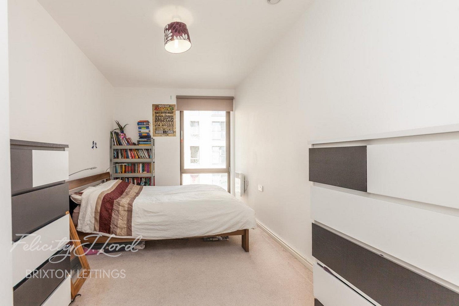 Flat Stockwell Green in Greater London