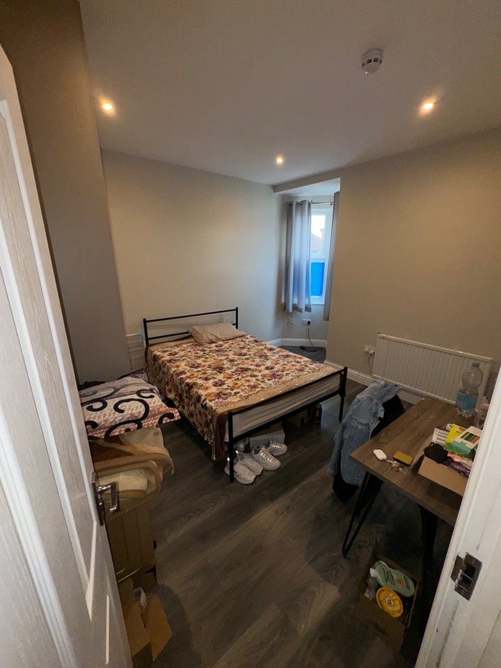 Room Sutton Road in Greater London