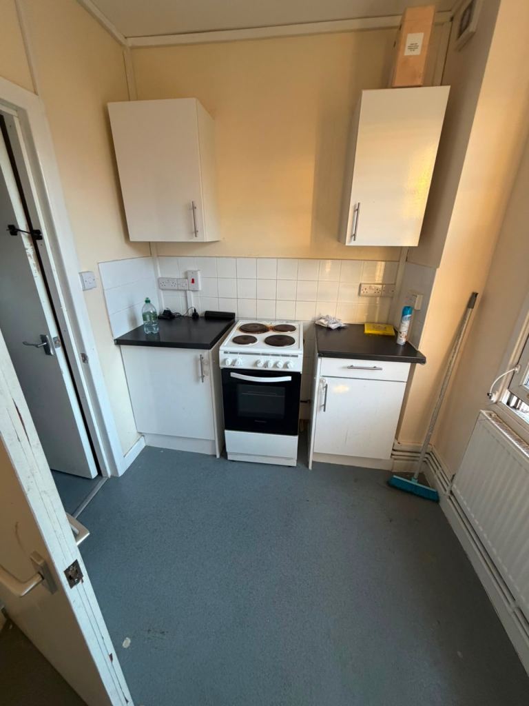 Flat Newent Close in Greater London